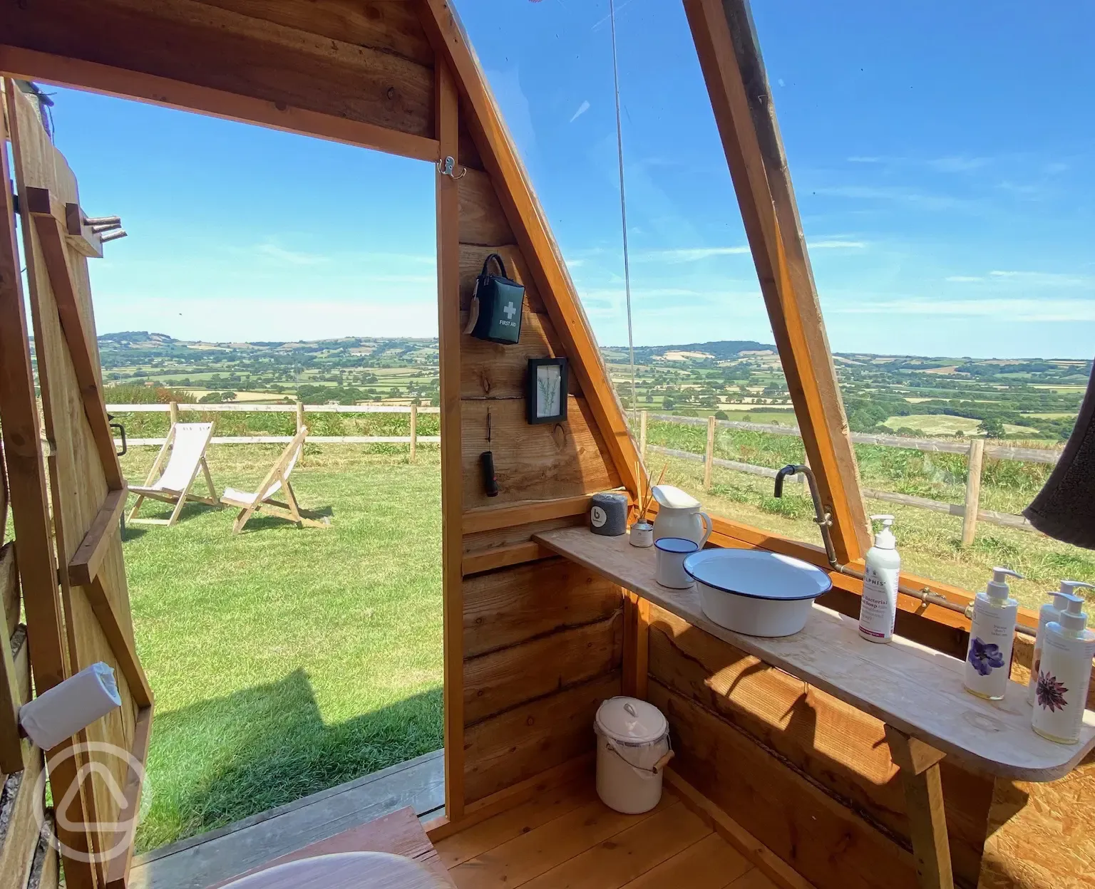 Large landpod bathroom