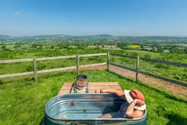 Landpod hot tub