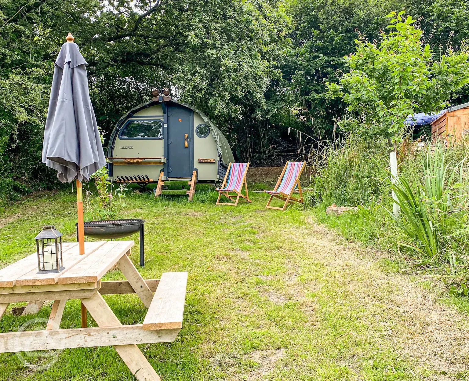 Small landpod