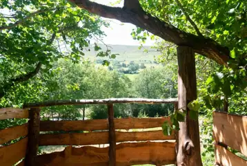 Camping pod balcony