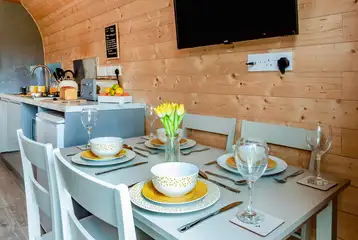 Bryn Hafod fully equipped kitchenette, dining area, and smart TV Bryn Hafod fully equipped kitchenette, dining area, and smart TV