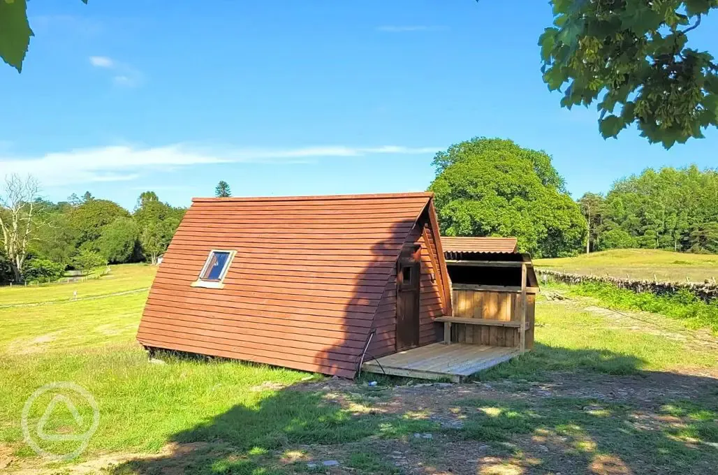 Apex glamping pod