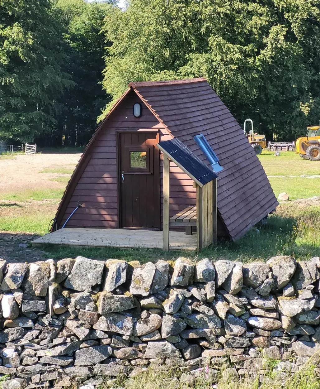 Apex glamping pod