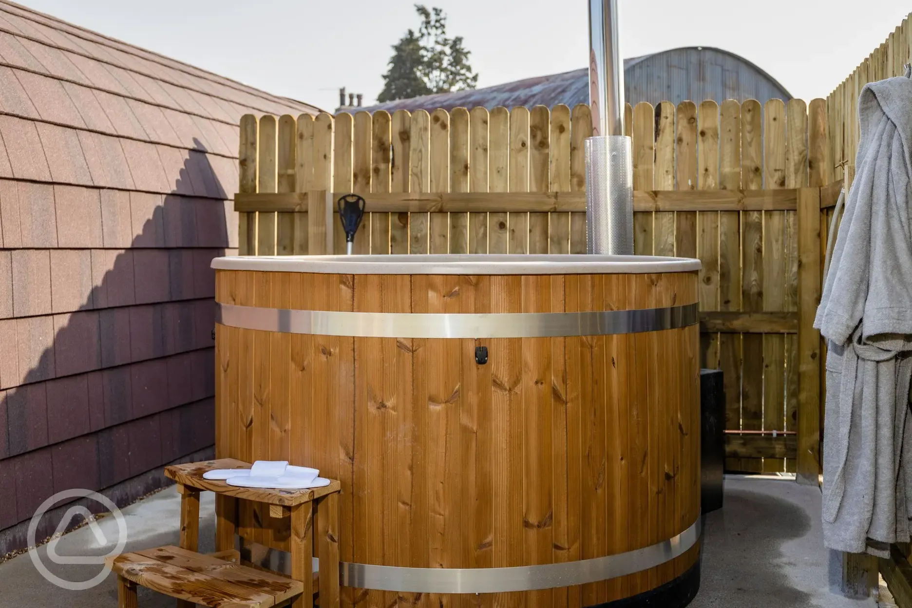 Glamping pod hot tub