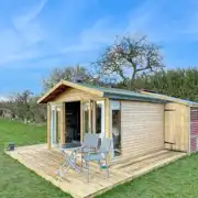 Deer Hut glamping cabin