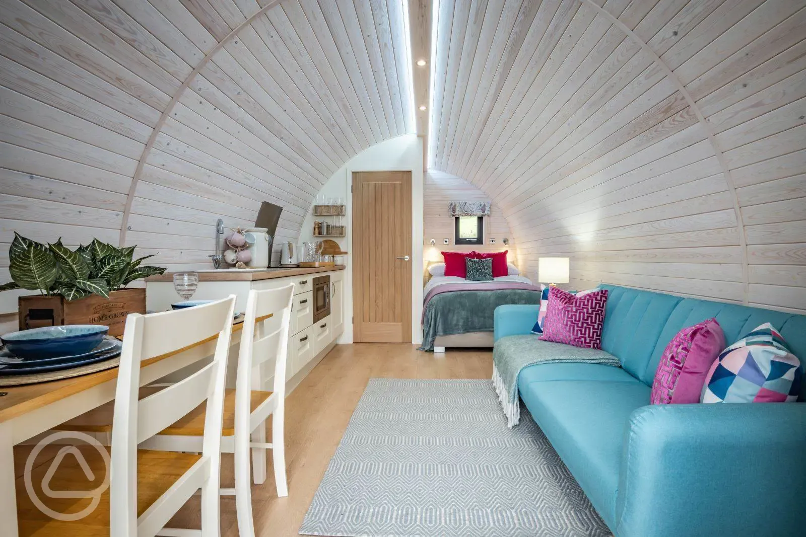 Bonnie's Retreat glamping pod interior
