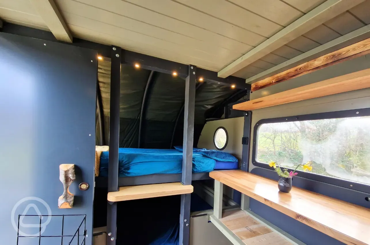Foot O'Skiddaw interior with two double bunk style beds