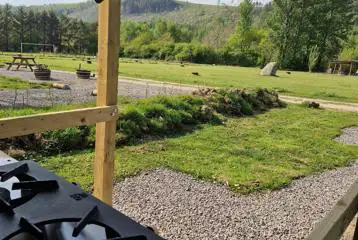 Four person Landpod outdoor kitchen views Four person Landpod outdoor kitchen views