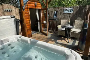 Mountview pod and private hot tub Mountview pod and private hot tub