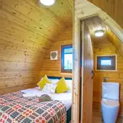 Porthor ensuite glamping pod interior