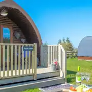 Porth Ferin camping pod