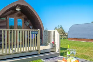 Porth Ferin camping pod Porth Ferin camping pod