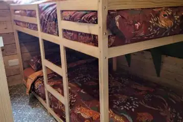 Six person glamping cabin bunk bedroom Six person glamping cabin bunk bedroom