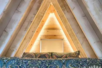 Glamping cabin mezzanine bedroom Glamping cabin mezzanine bedroom