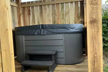 Glamping Pod with a sheltered hot tub Glamping Pod with a sheltered hot tub