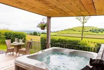 The Lodge hot tub