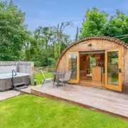Y Cwtch Glamping Pod decking and hot tub Y Cwtch Glamping Pod decking and hot tub