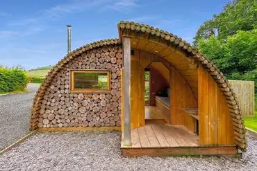 Glamping Pod with hot tub - rear porch