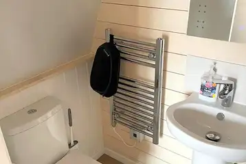 Glamping pod ensuite bathroom Glamping pod ensuite bathroom