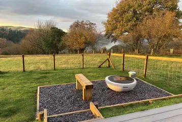 Fire pit seating area