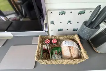 Glamping pod welcome basket Glamping pod welcome basket