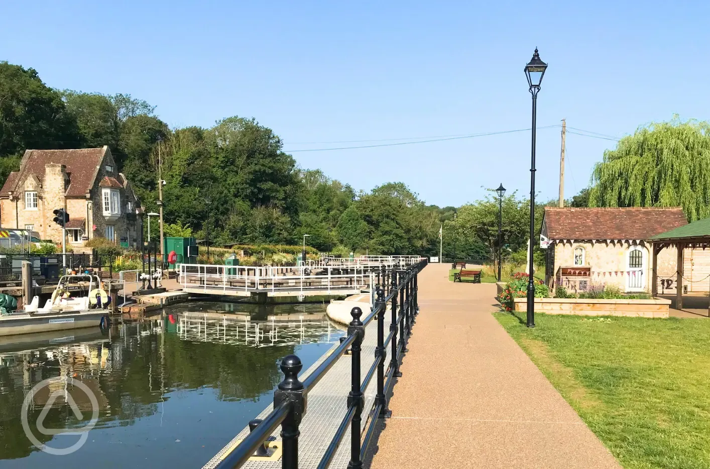 Allington Lock