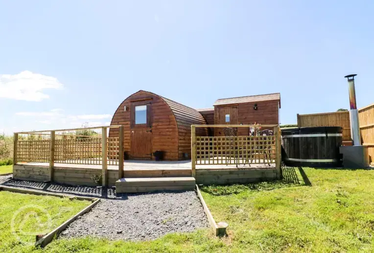Embden glamping pod with hot tub at Banwy Glamping