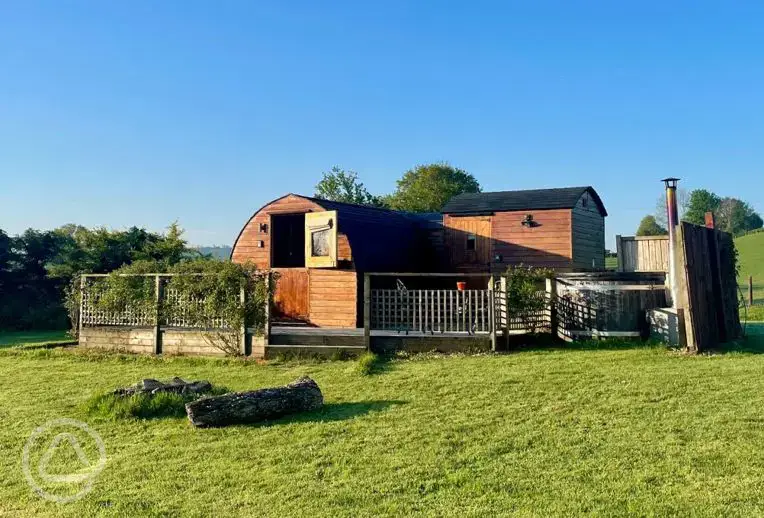 Embden glamping pod with hot tub