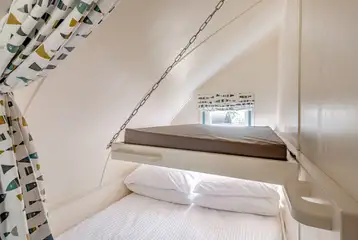 Drop-down single bunk for kids under 12