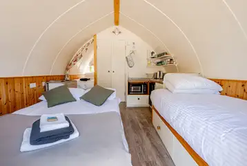 Humbleton with two fixed single beds, king size sofa bed and kitchen