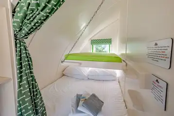 Drop-down single bunk for kids under 12