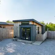 Curlew lodge