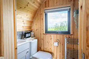 Eden glamping pod ensuite