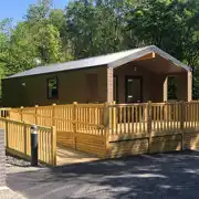 Accessible Ensuite Glamping Cabin, Coniston Experience Freedom Glamping