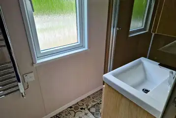 S pod (6 person) ensuite S pod (6 person) ensuite