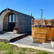 Luxury Ensuite Glamping Pod with Wood-Fired Hot Tub Hydro Spa (Adult Only), Abbey Farm Caravan and Glamping