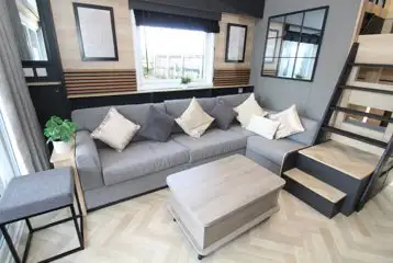 Ensuite Glamping Cabin sofa Ensuite Glamping Cabin sofa